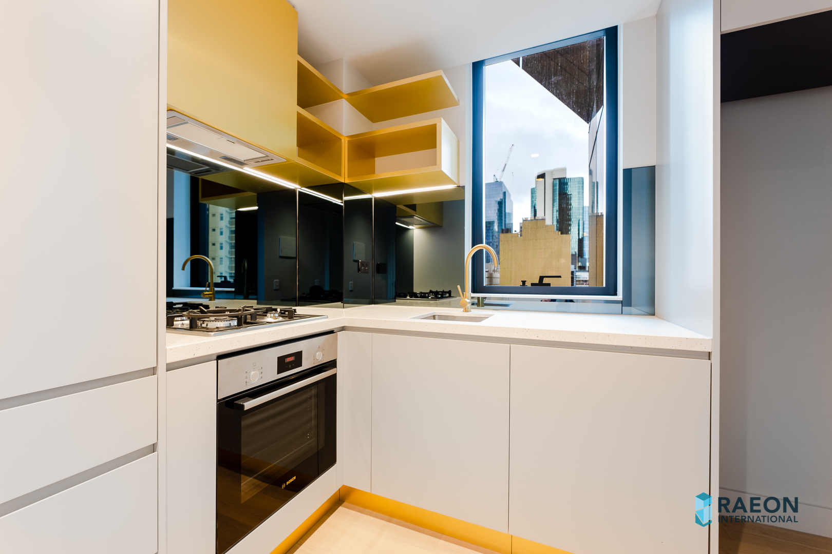 Paragon | One, two and three-bedroom apartments in Melbourne CBD — image 4