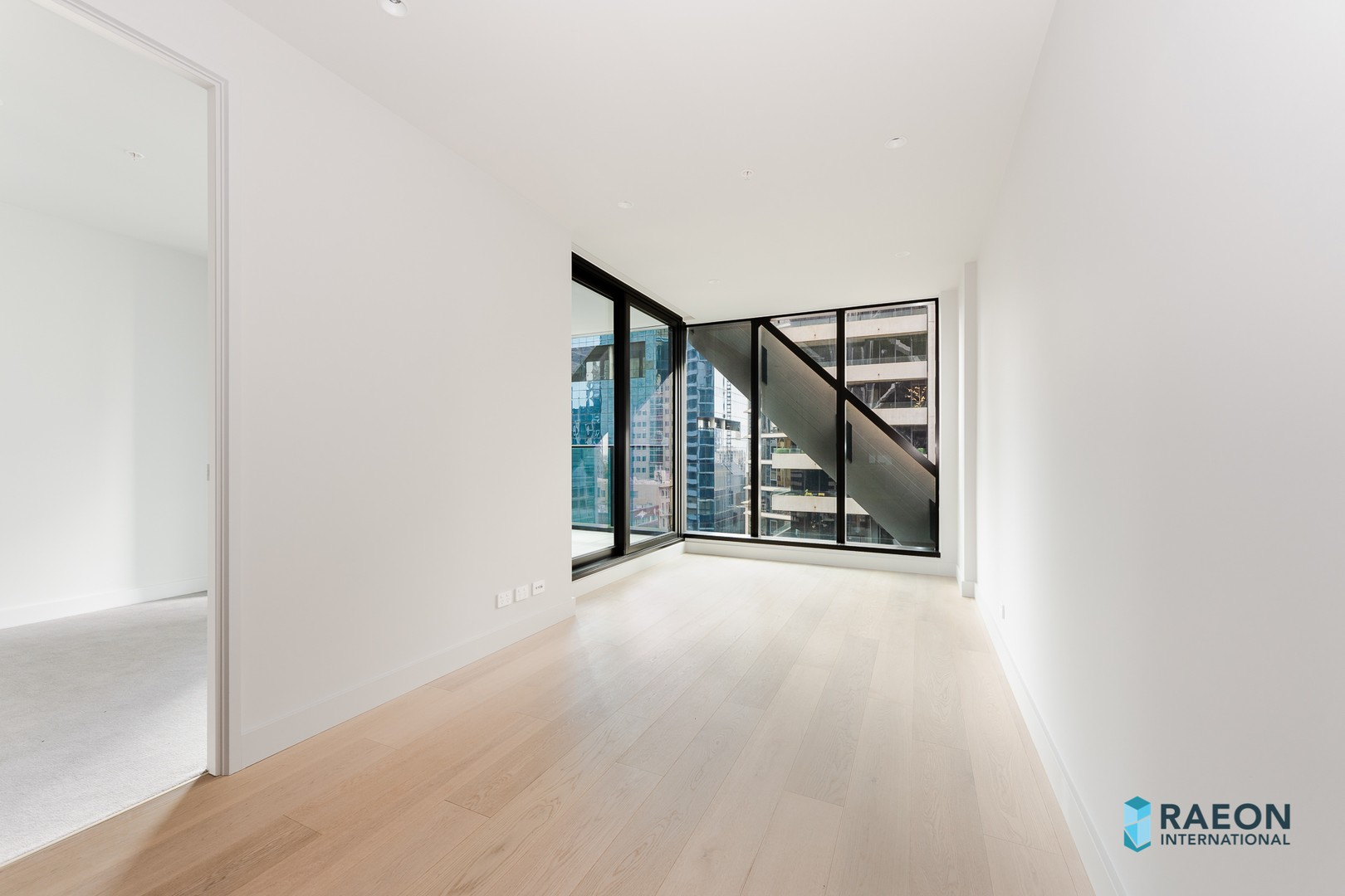Paragon | One, two and three-bedroom apartments in Melbourne CBD — image 3