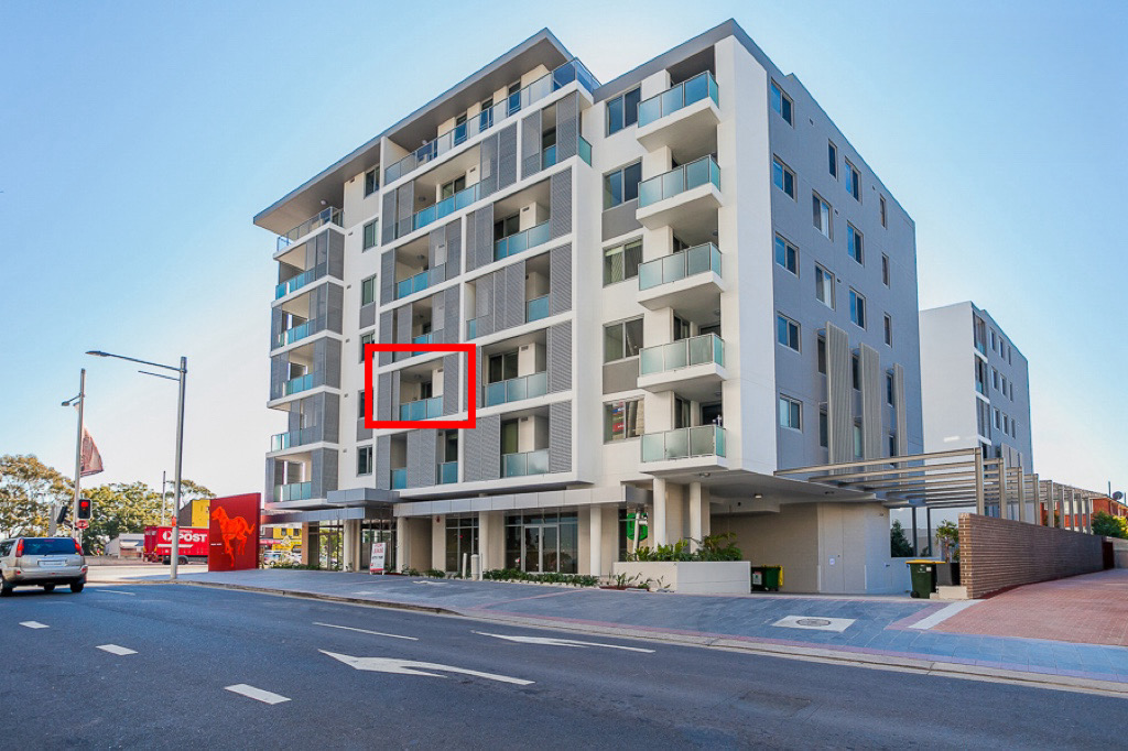 One-Bedroom Apartment near Top Ryde City — image 2